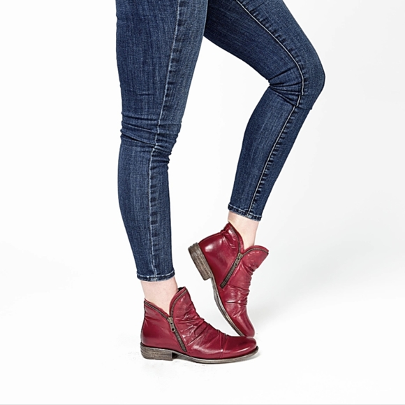 Miz Mooz New York City "Luna" Ankle Boot - Barely used - Size 6.5 US - Picture 7 of 7